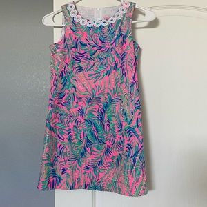 Lilly Pulitzer- Child's Size 8. Beautiful, Vibrant Colors